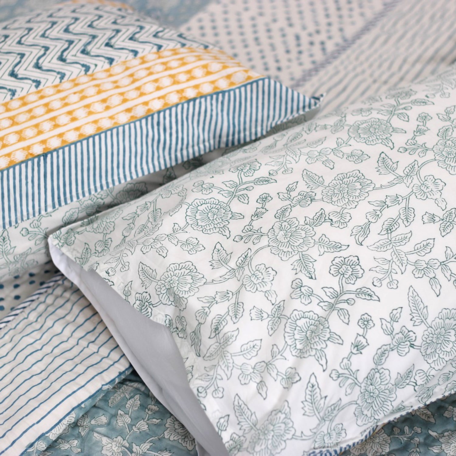 Premium Percale Blue Yellow Bedsheet