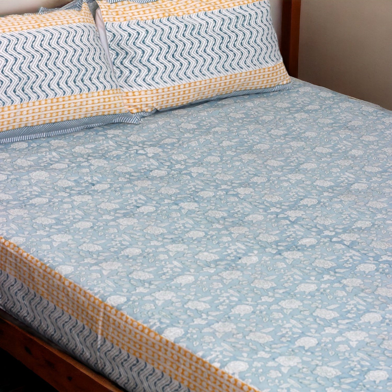 Premium Percale Blue Yellow Bedsheet