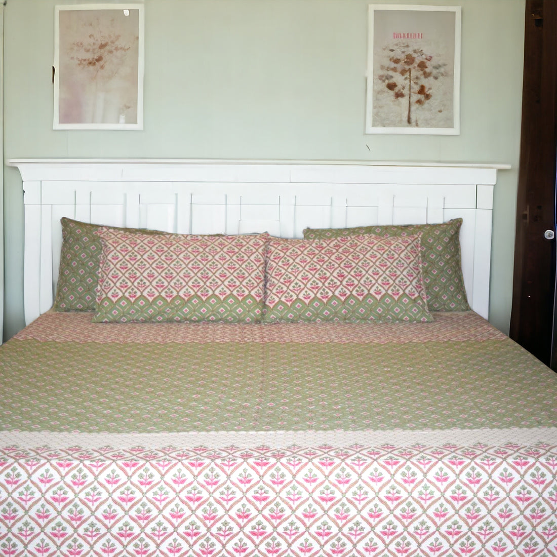 Pure cotton Green Digital Printed Bedsheet