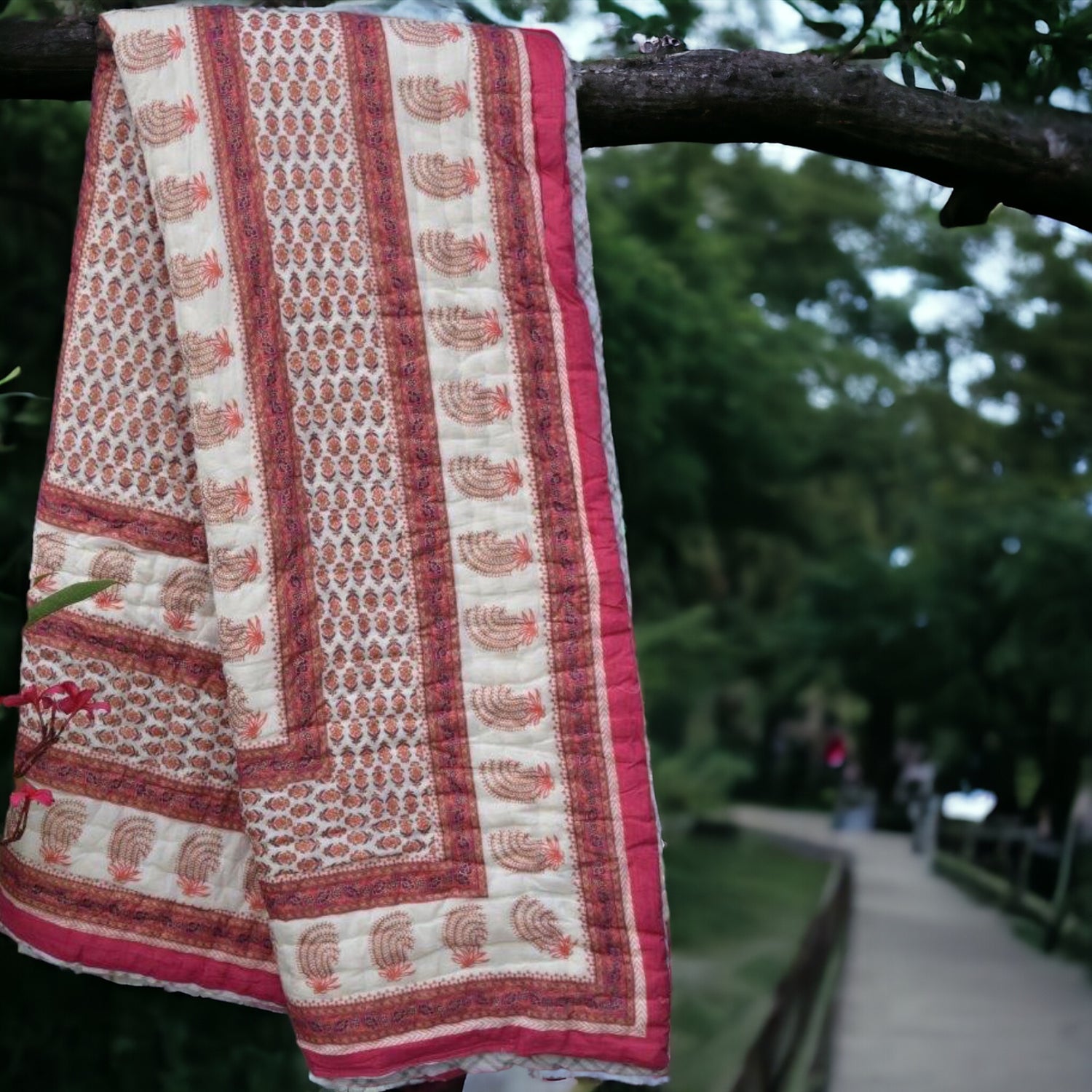 Cotton Lightweight Maroon Printed Quilt