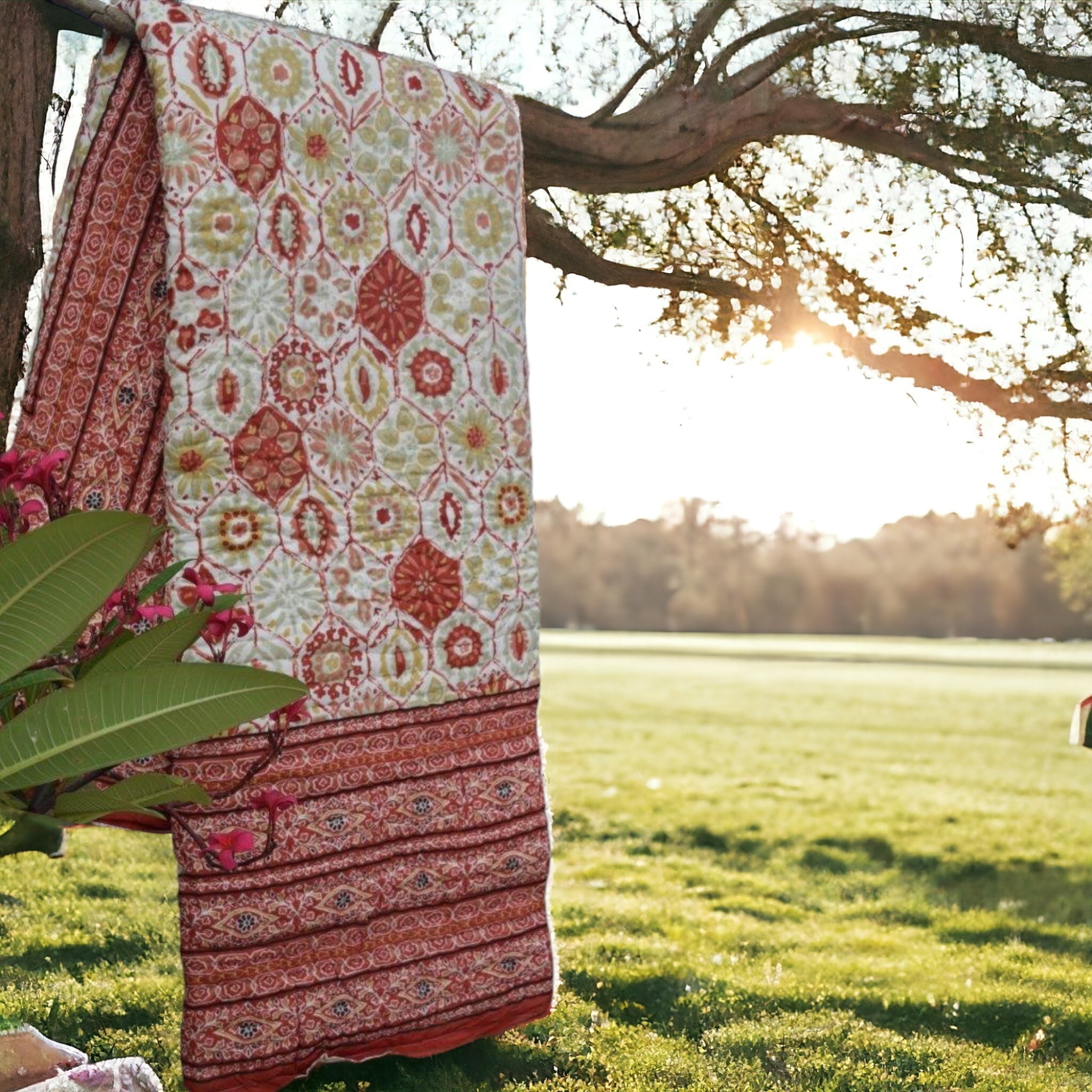 Cotton Lightweight Red Hexagon Printed Quilt