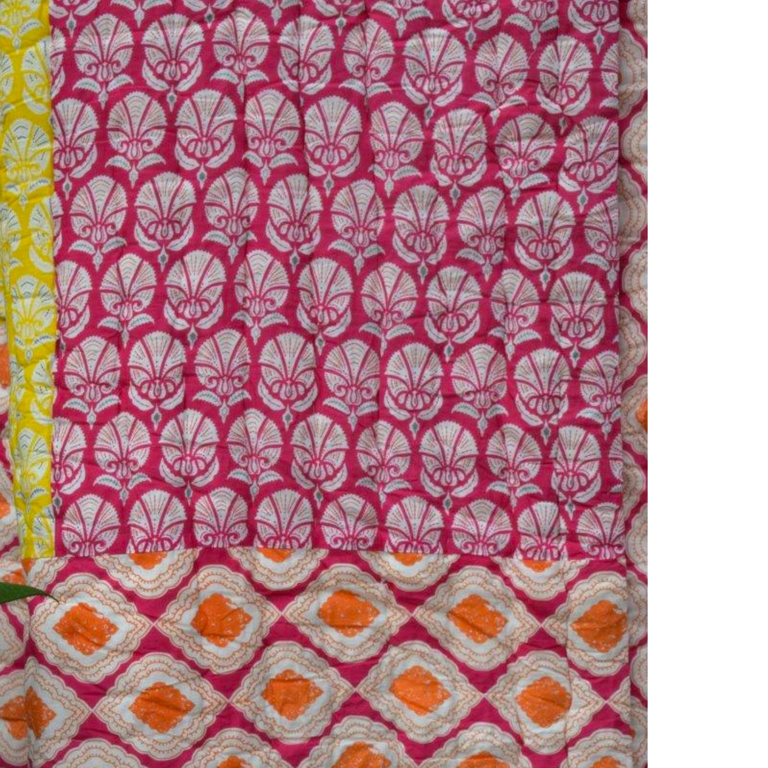 Cotton Lightweight Pink Yellow Printed Quilt