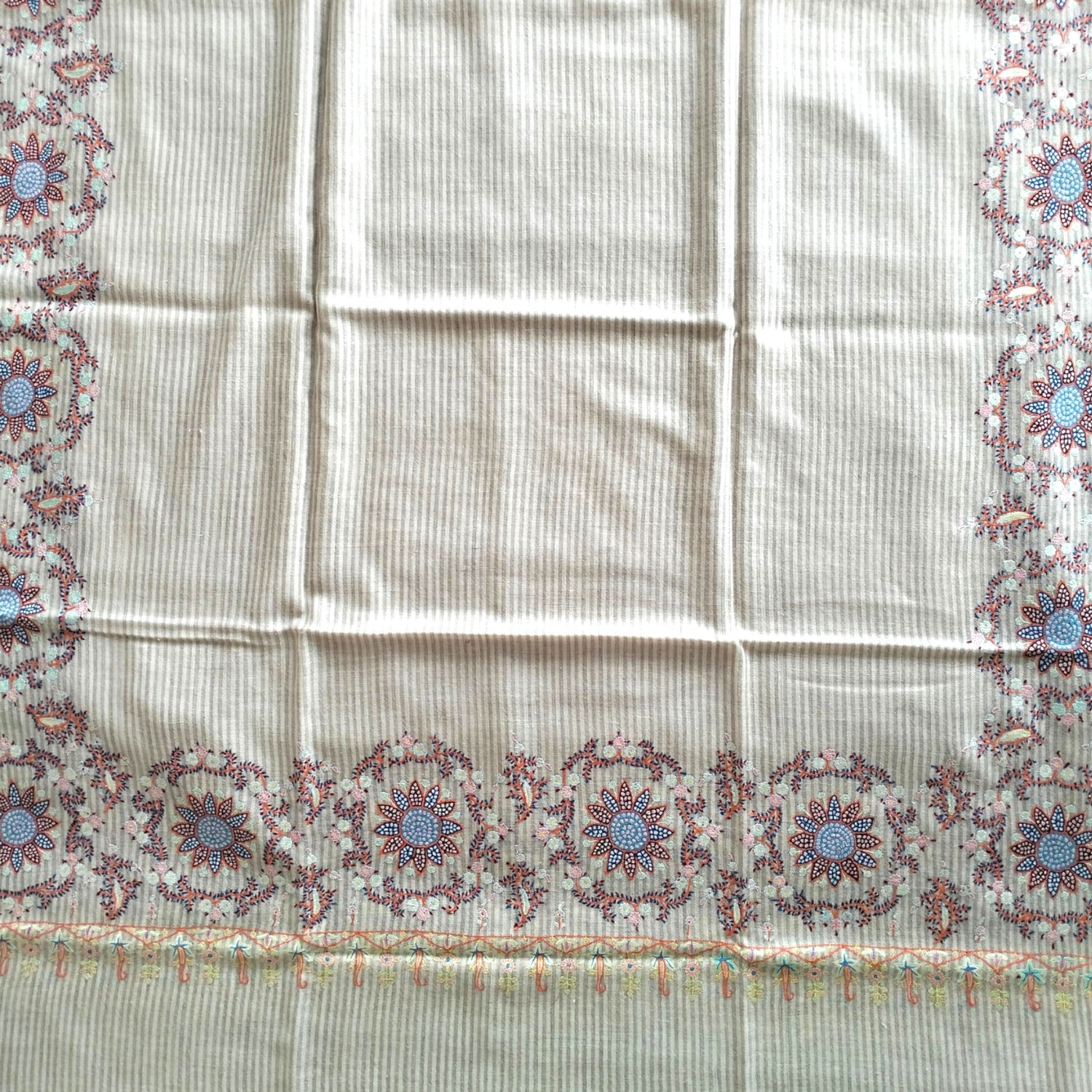 Handmade Kashmiri White &amp; Tan Pashmina