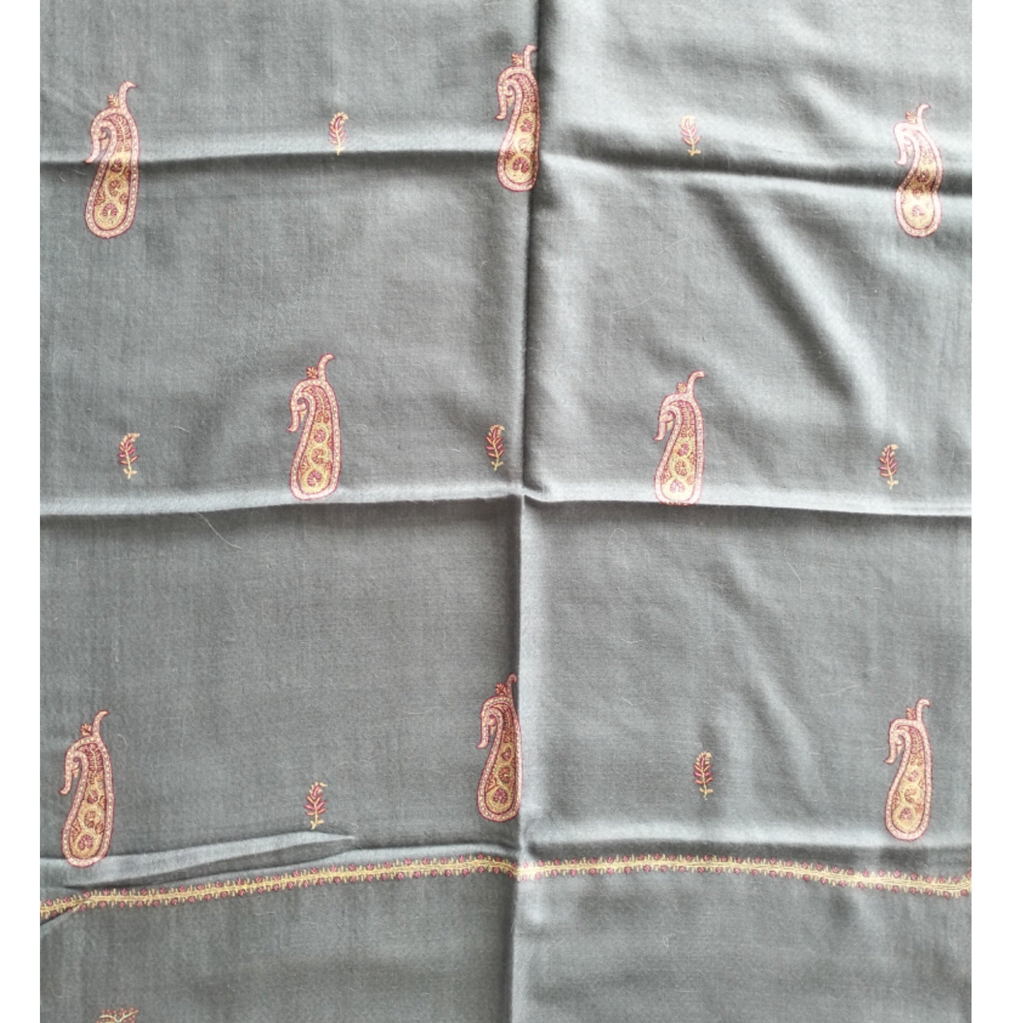 Kashmir Grey Hand Embroidered Pashmina