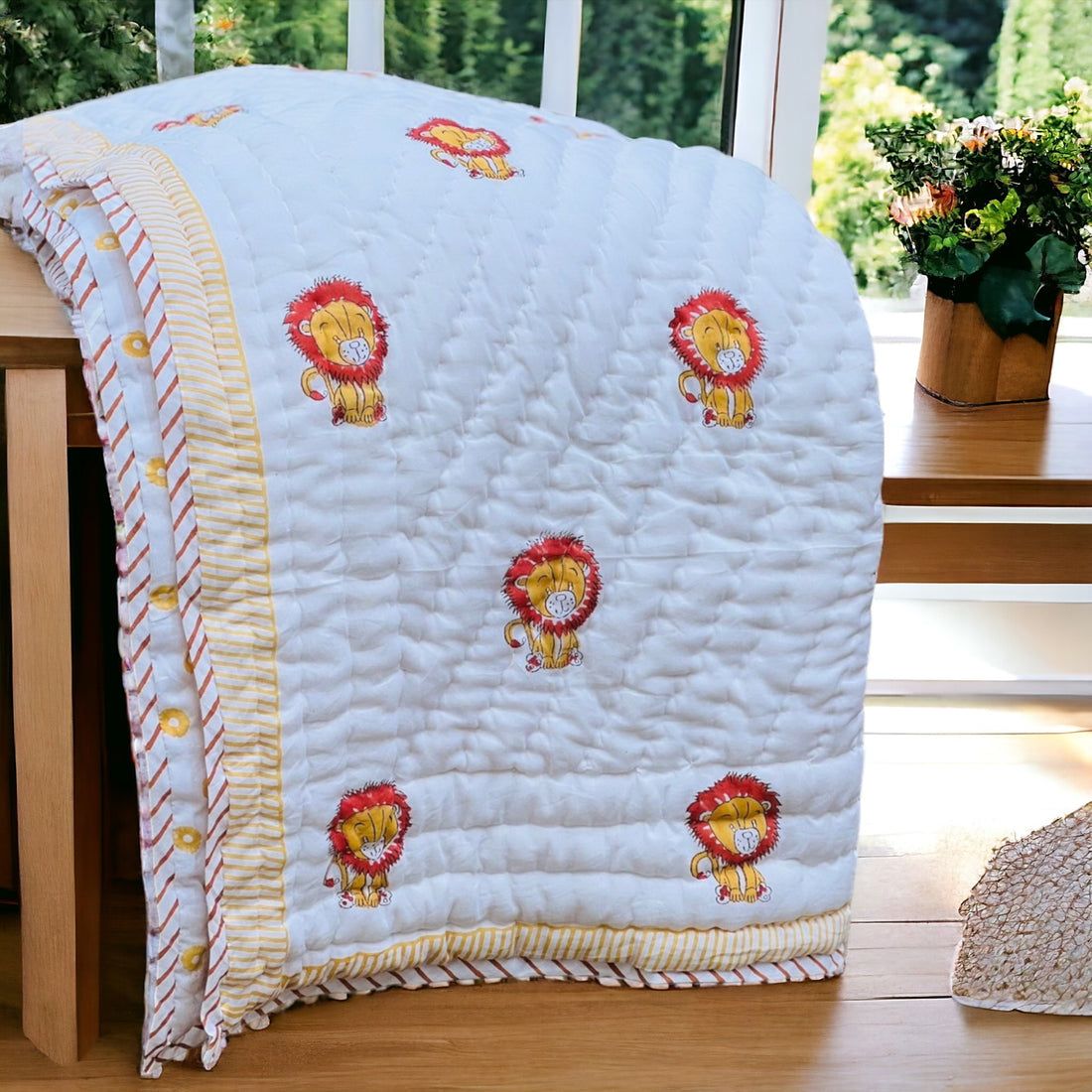 Lightweight Handblock Lion Print Reversible Baby Quilt